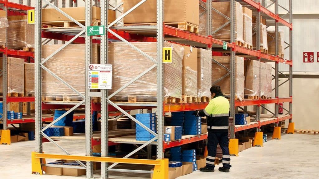 Tầm quan trọng của việc phân loại hàng hóa trong kho-1