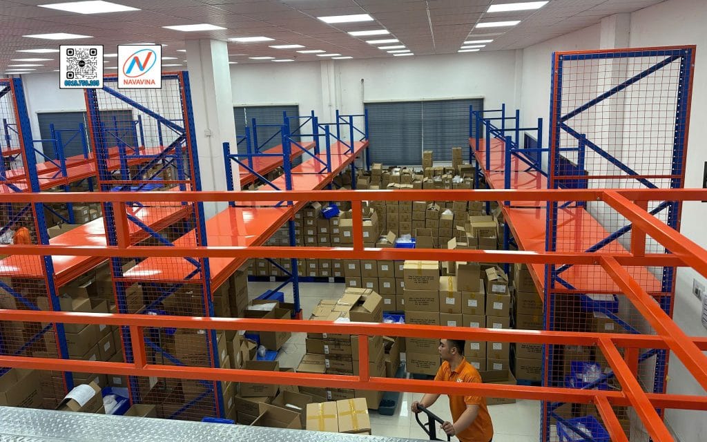Cách chọn kệ trung tải cho kho xếp tay 2026 10 ke trung tai navavina 14