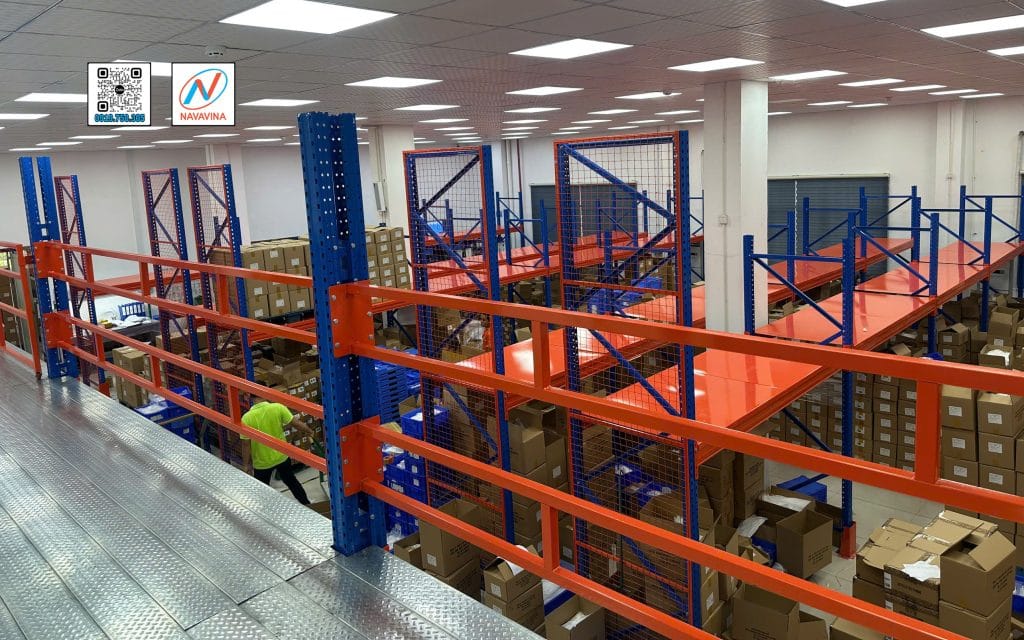 Cách chọn kệ trung tải cho kho xếp tay 2026 12 ke trung tai navavina 16