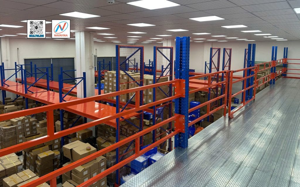 Cách chọn kệ trung tải cho kho xếp tay 2026 13 ke trung tai navavina 17
