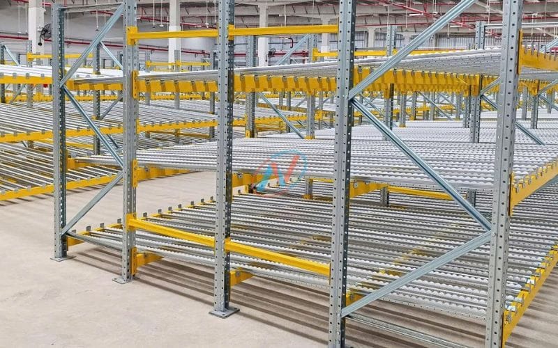 Kệ carton flow rack Navavina