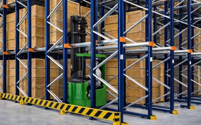 Kệ drive-in Navavina